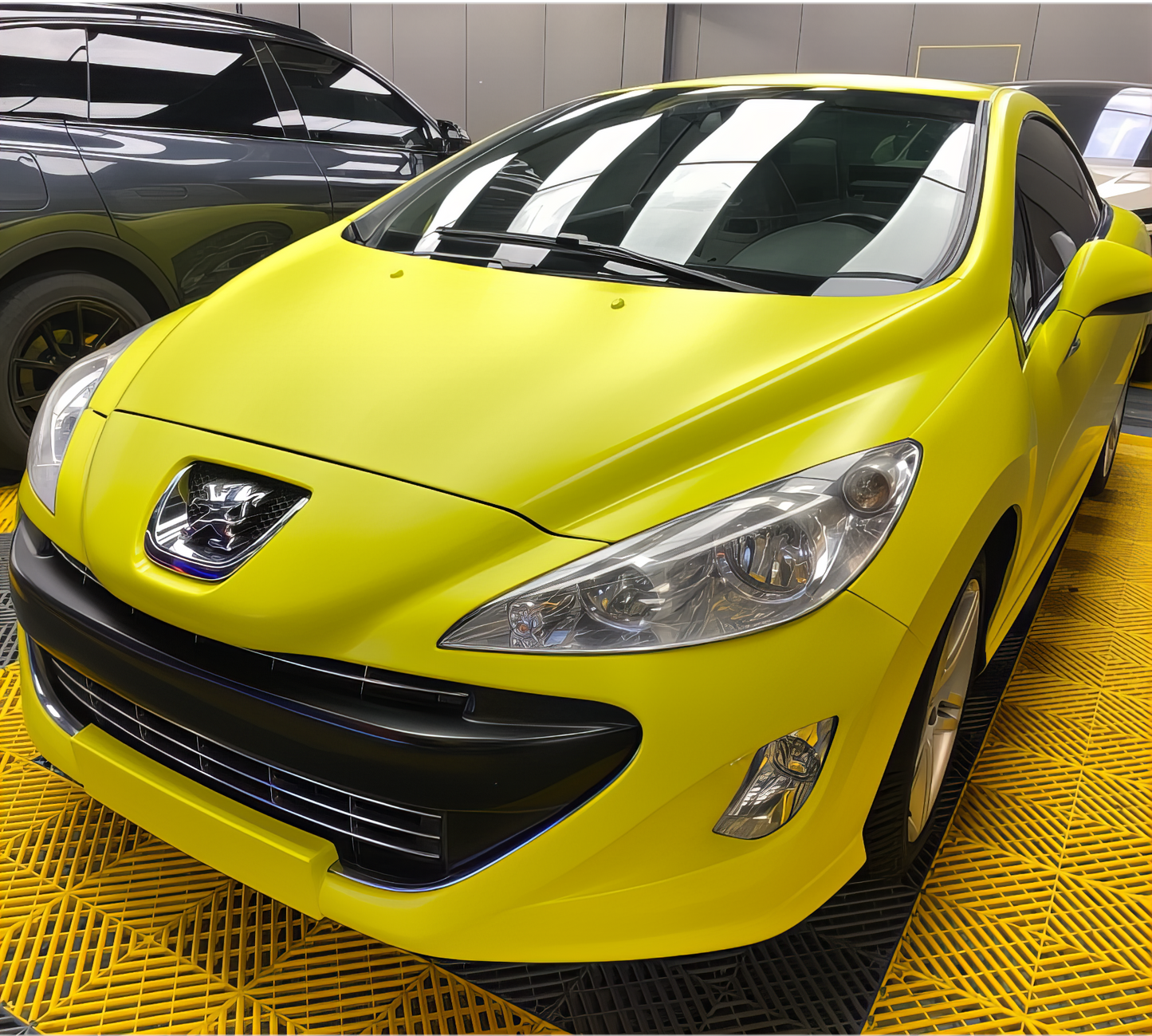 PET Flat Lemon Yellow - SP1505A