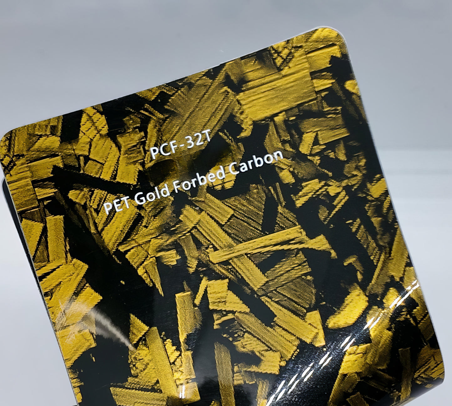 PET Gold Forged Carbon - PCF-32T